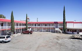 Oyo Alpine Tx Near Big Bend National Park